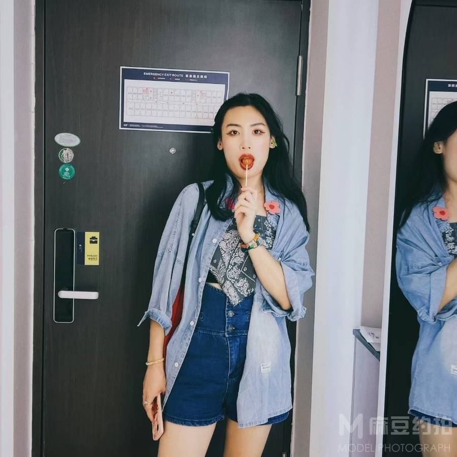 暗黑模特