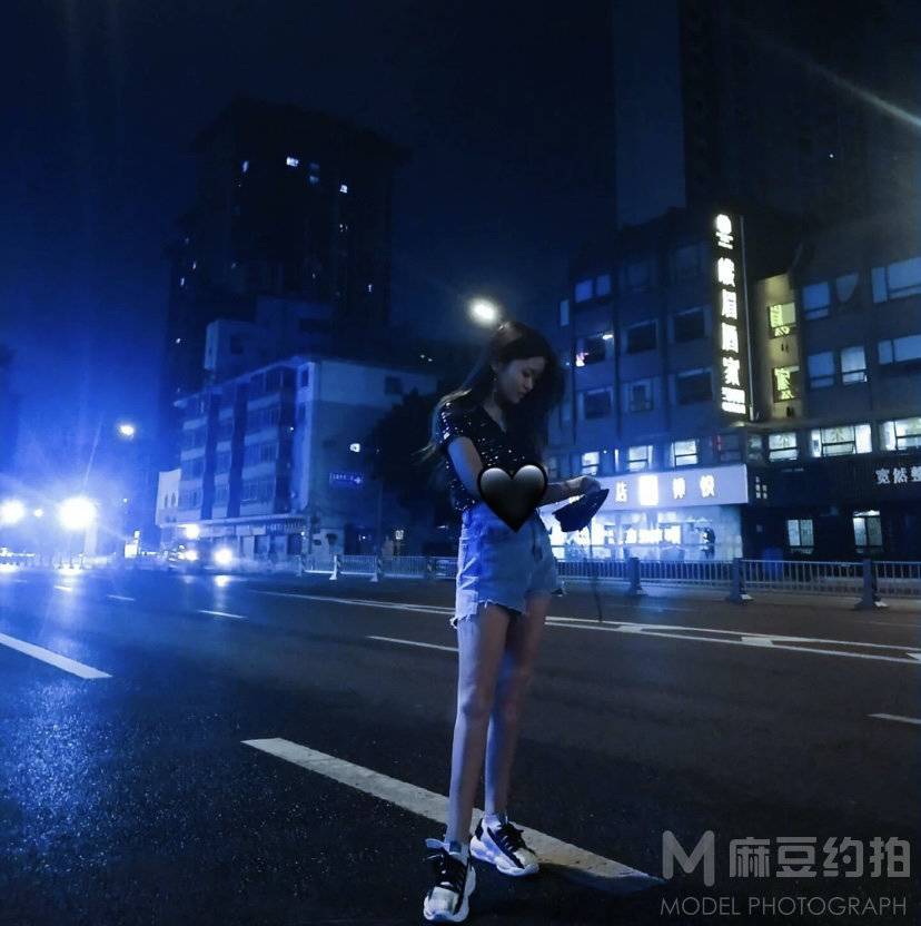 情侣模特