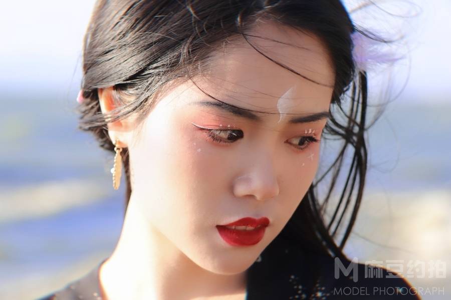 妆容模特