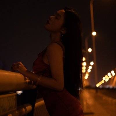 夜景模特