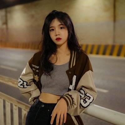 清新模特