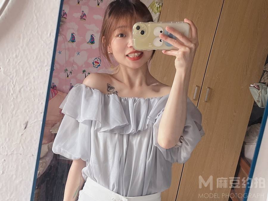 纪实模特