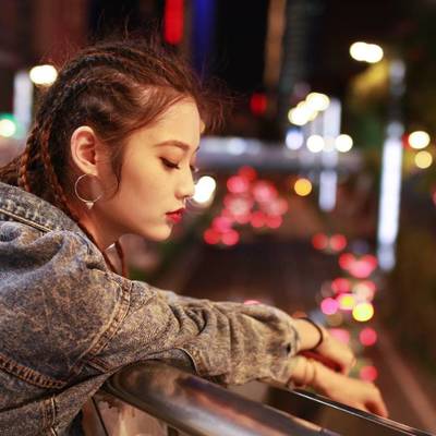 夜景模特