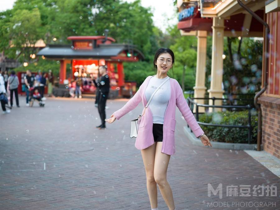 纪实模特