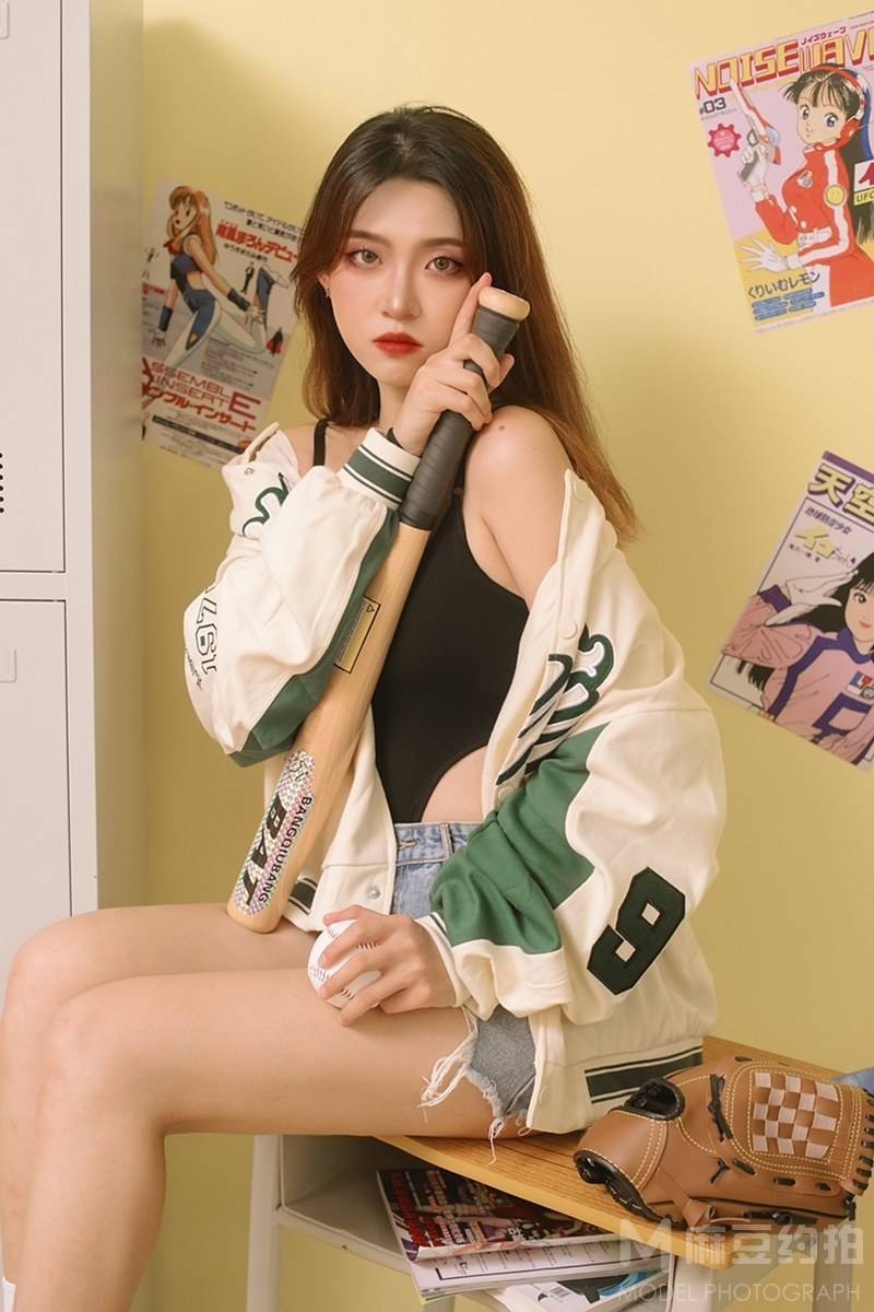 校园模特