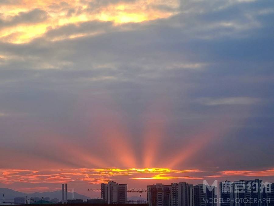 夜景模特