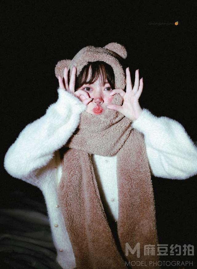 妆容模特