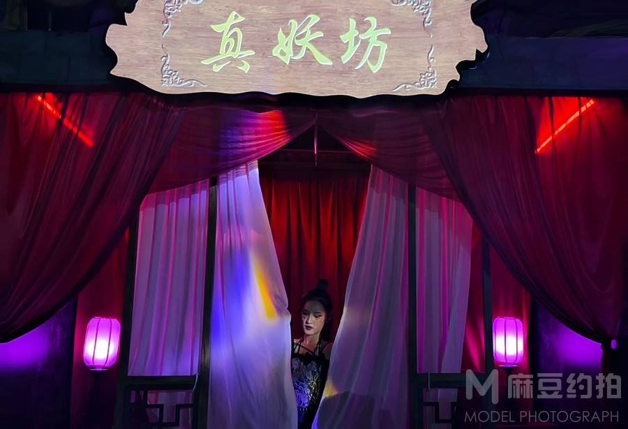 暗黑模特