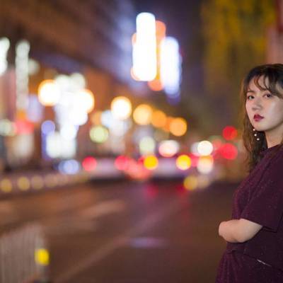 夜景模特