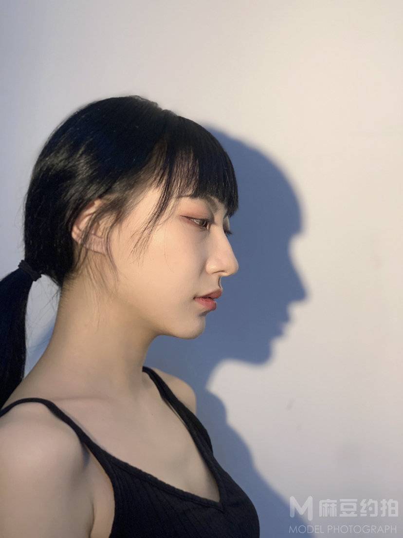 纪实模特