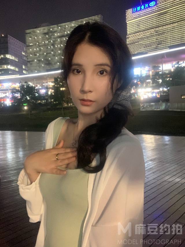 民国模特