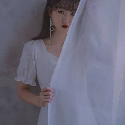 黑白模特