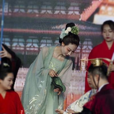 汉服模特