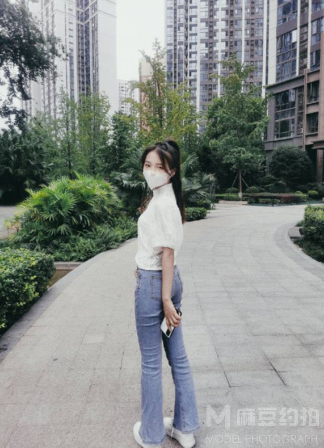 校园模特