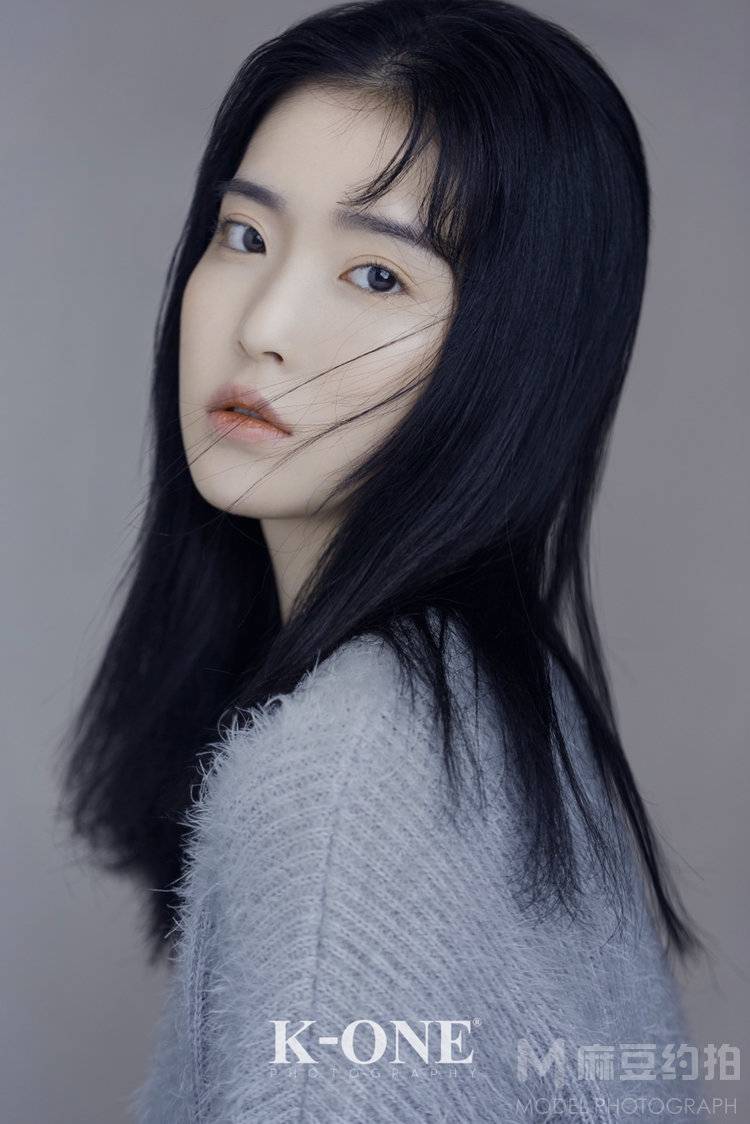 纪实模特