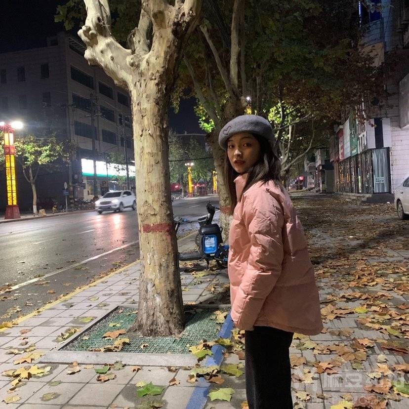 黑白模特