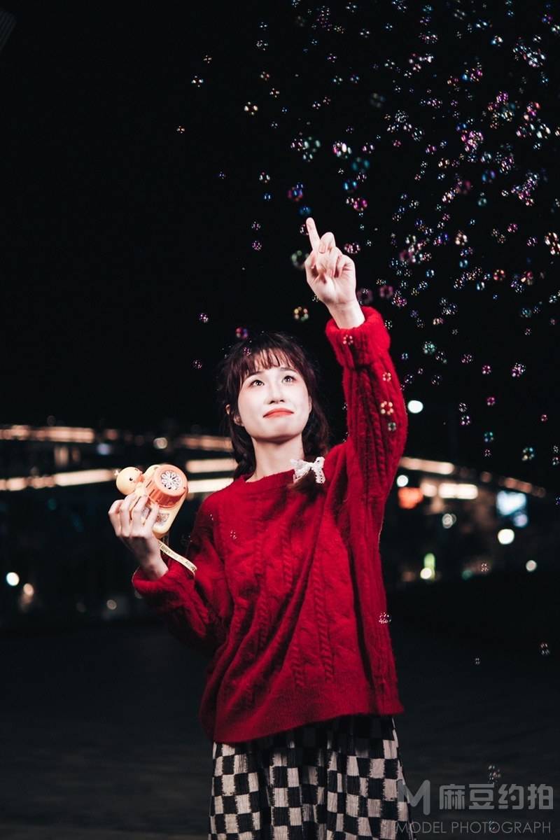 夜景模特