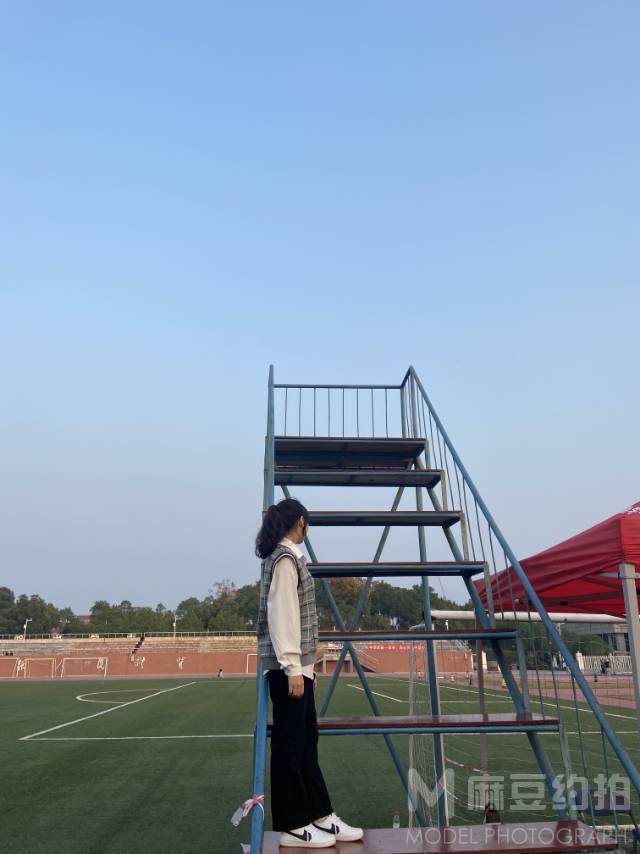 校园模特