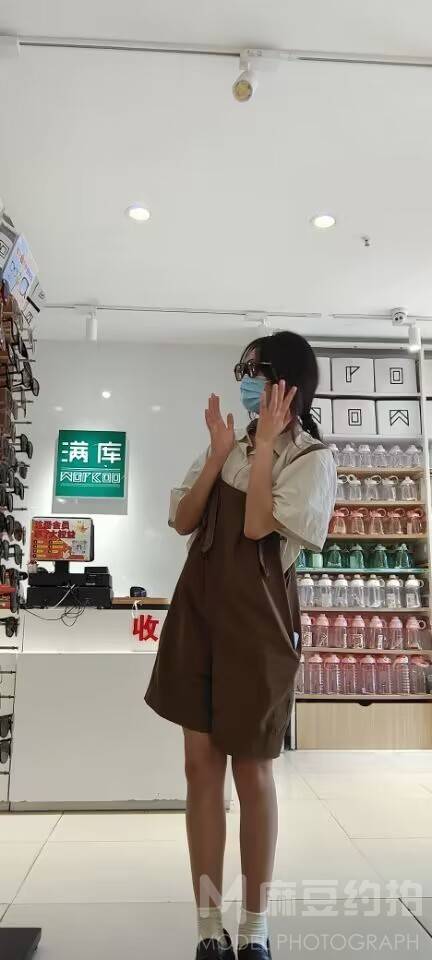 清新模特