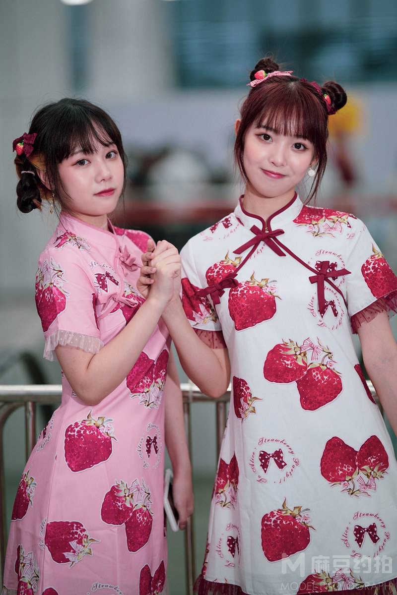 清新模特