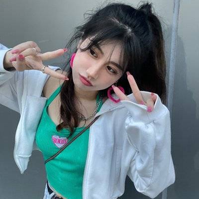 黑白模特