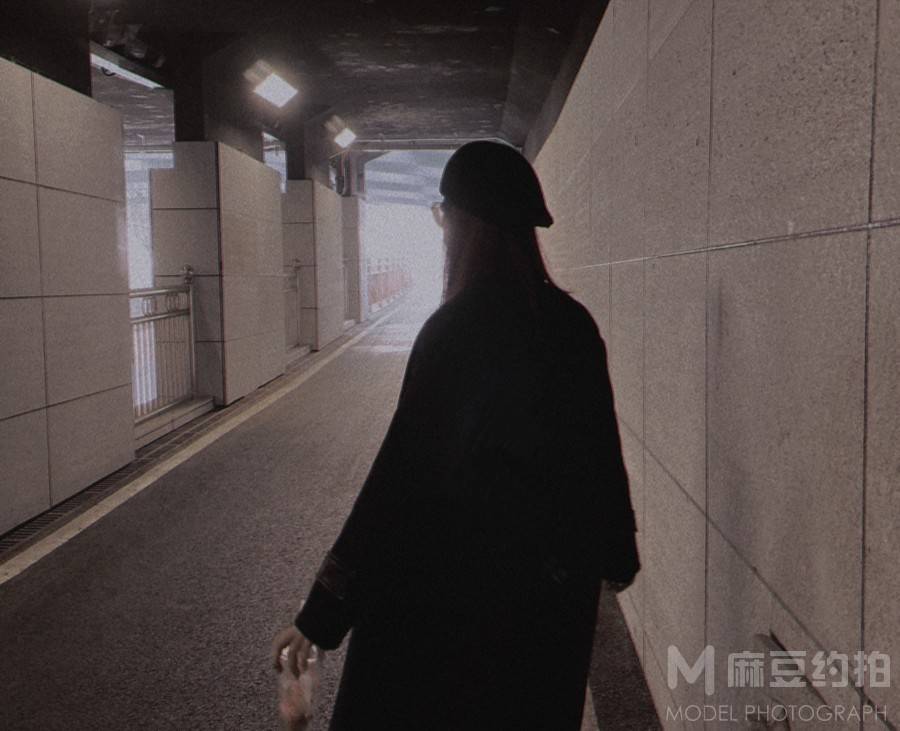 胶片模特