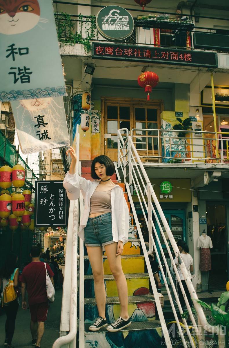 妆容模特