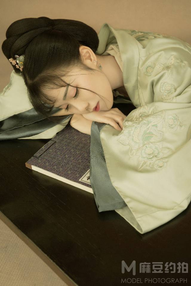 古风模特