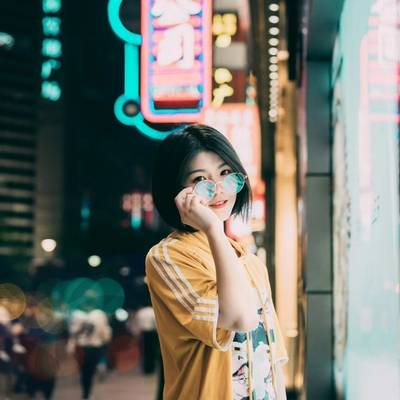 夜景模特