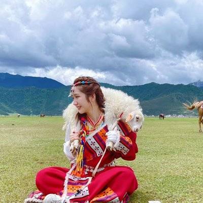 宝丽来模特