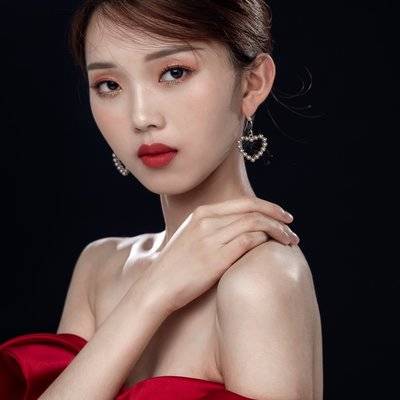 妆容模特