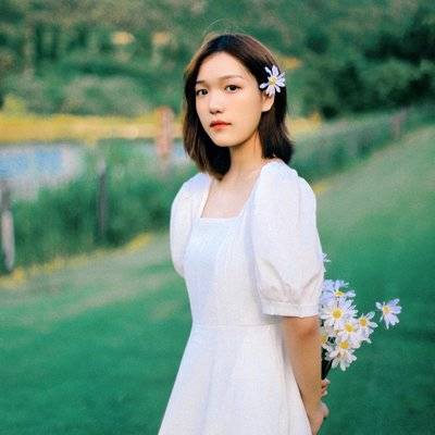 宝丽来模特