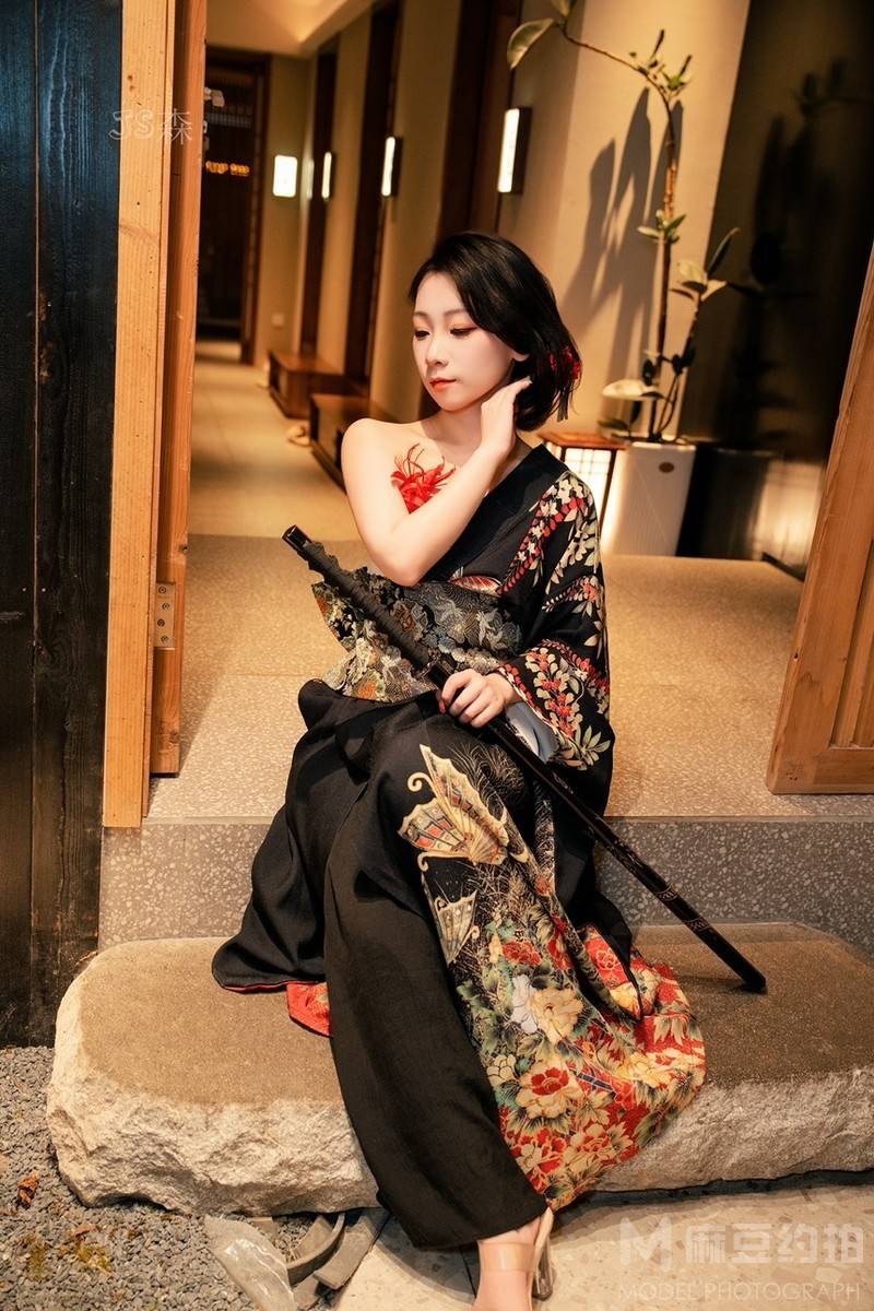和服模特
