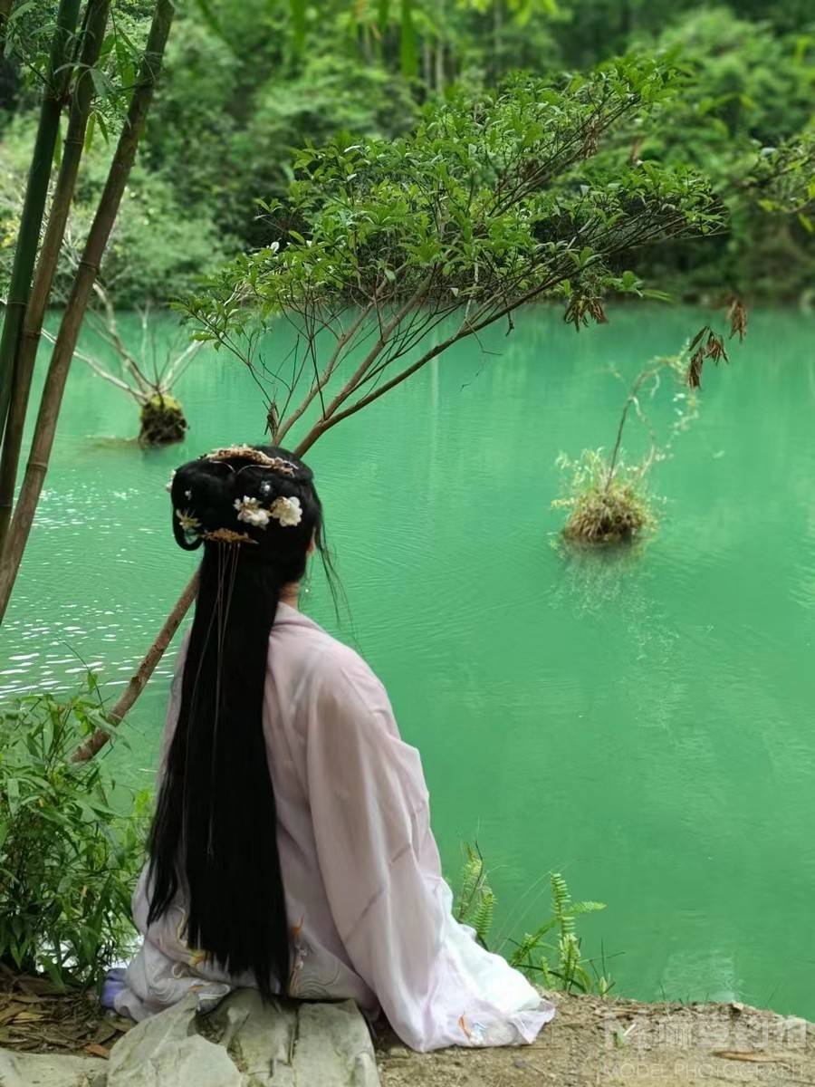 民国模特