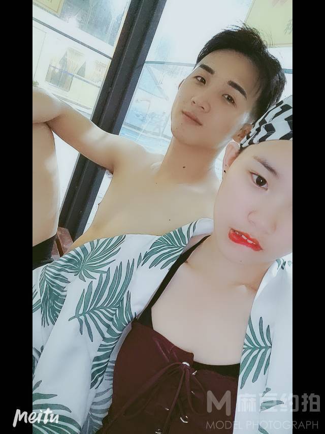 情侣模特