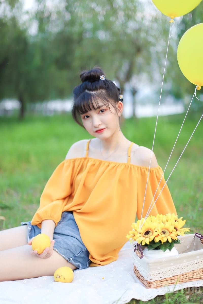 校园模特