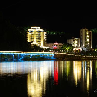 夜景模特