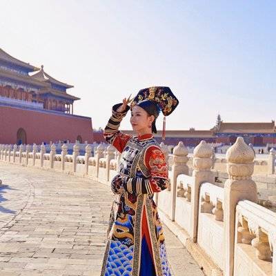 汉服模特