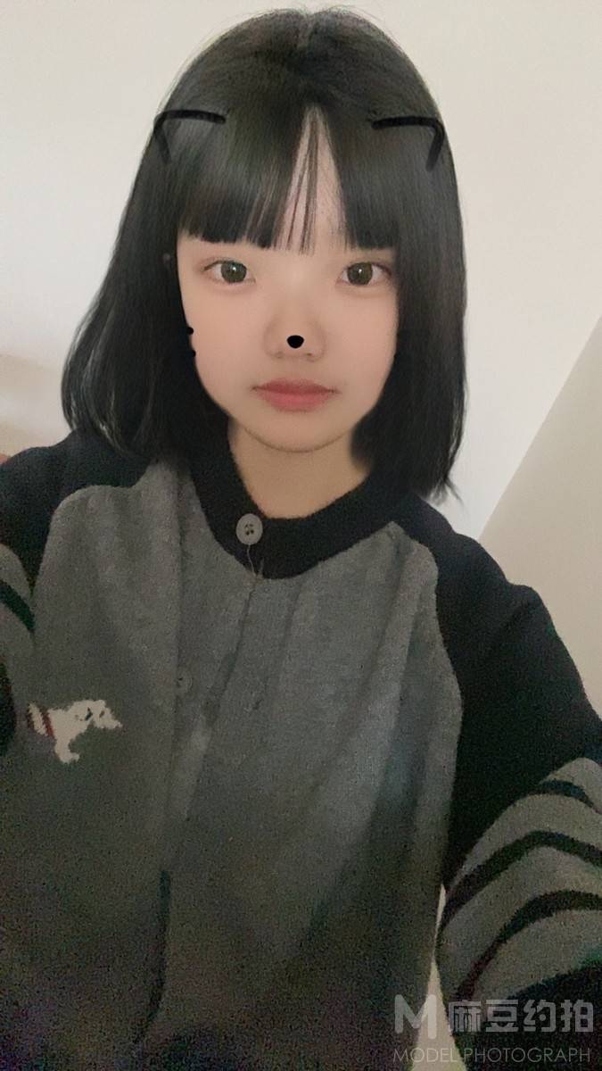 纪实模特