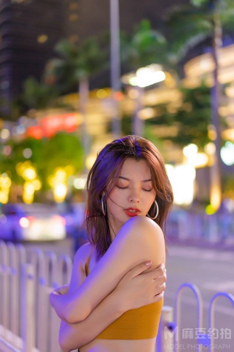夜景模特
