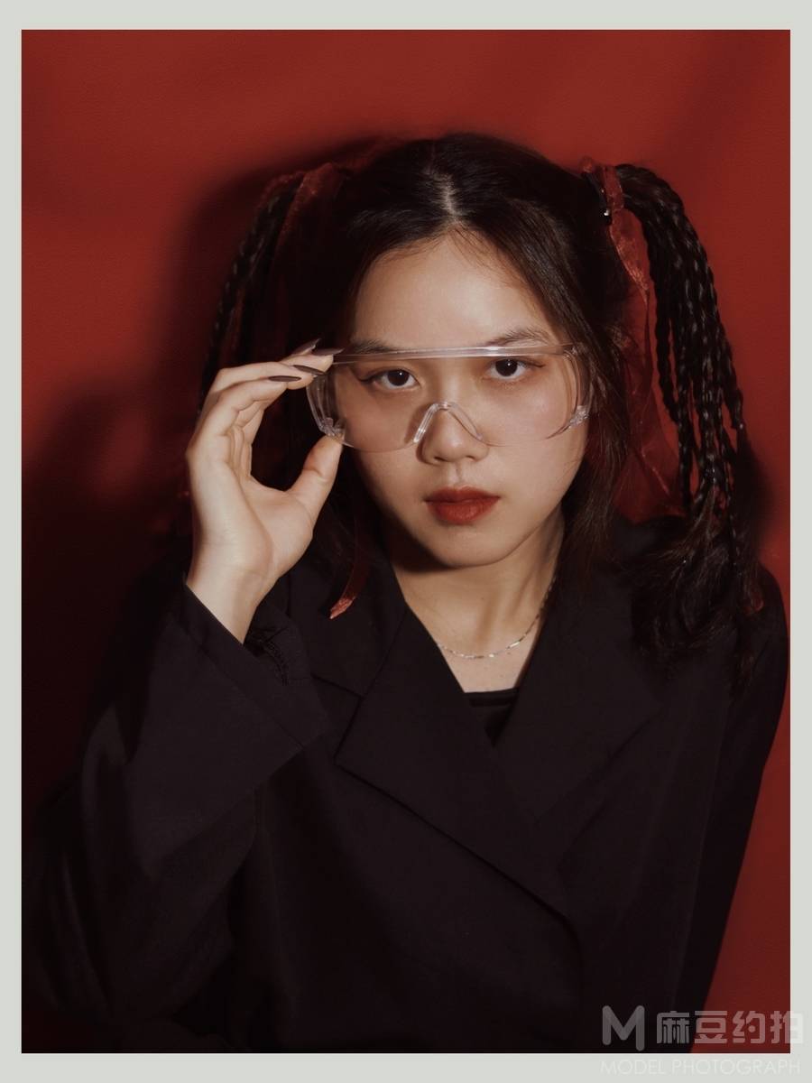 清新模特