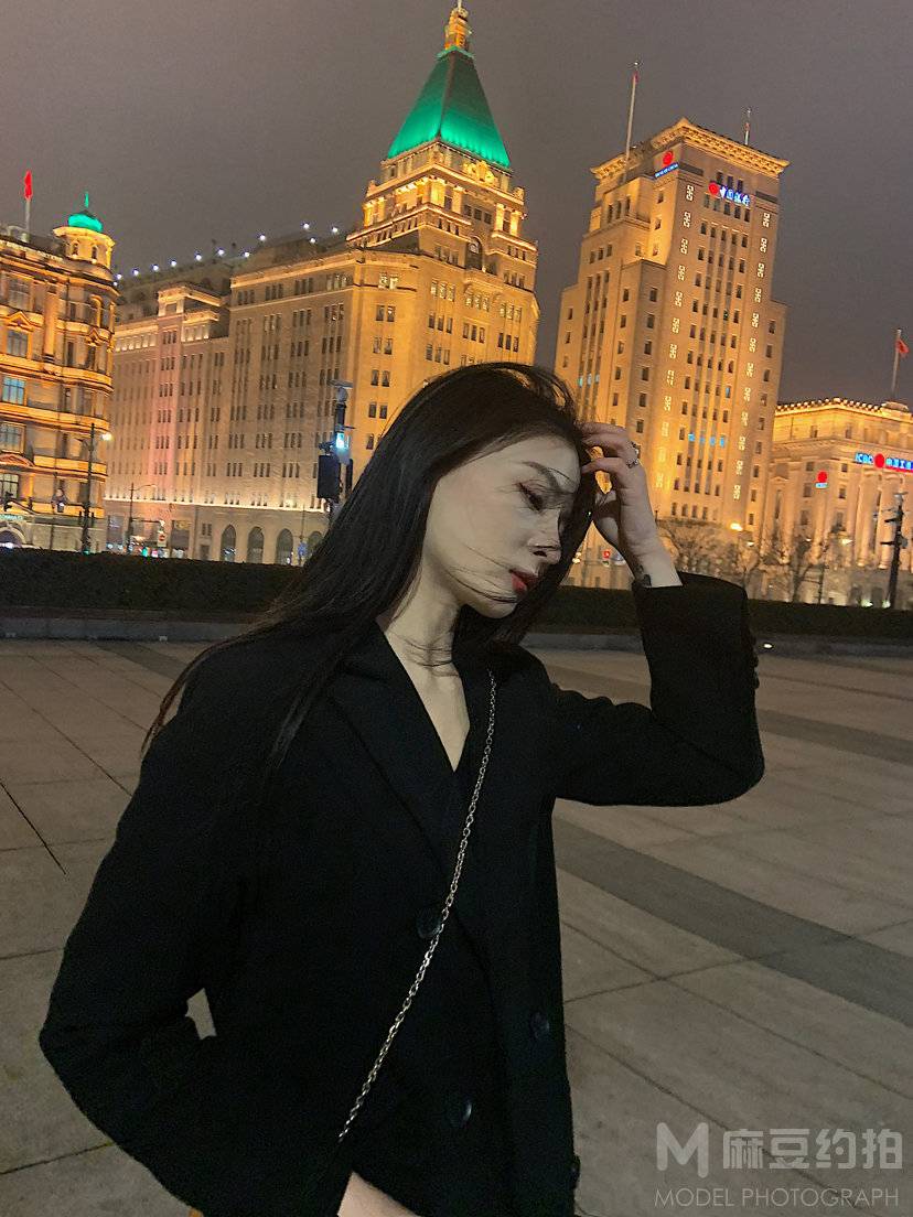夜景模特