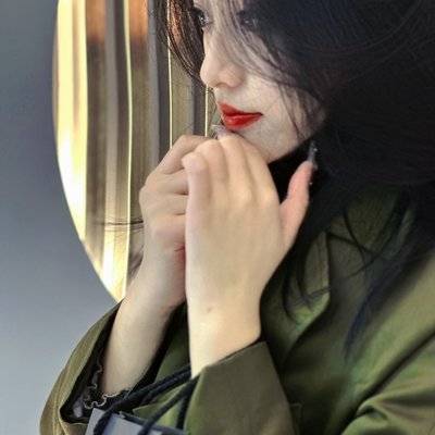 黑白模特