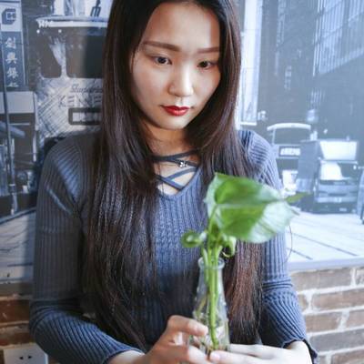 清新模特