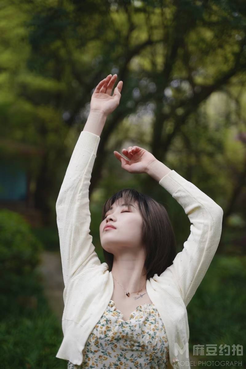 清新模特
