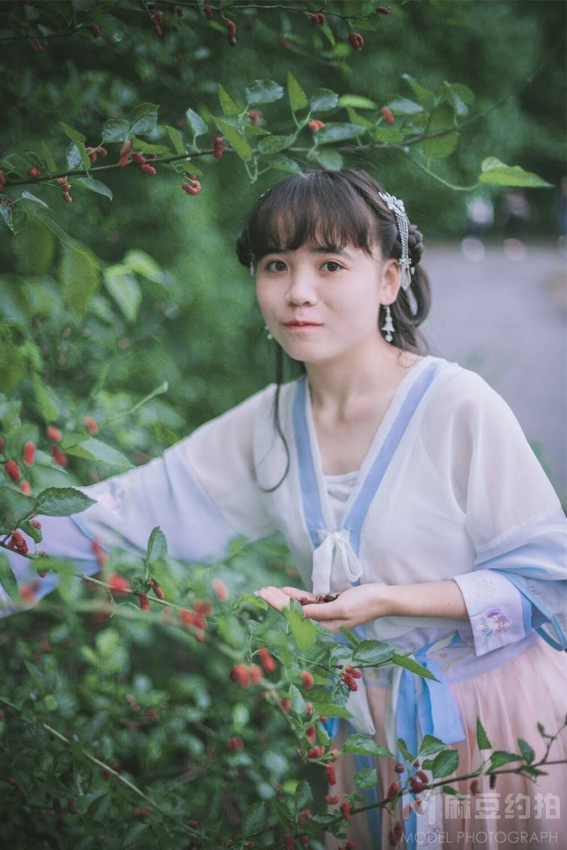 汉服模特