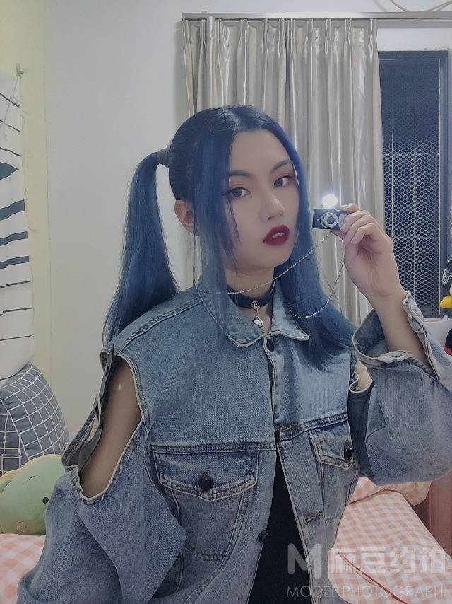 暗黑模特