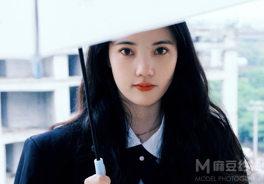 胶片模特