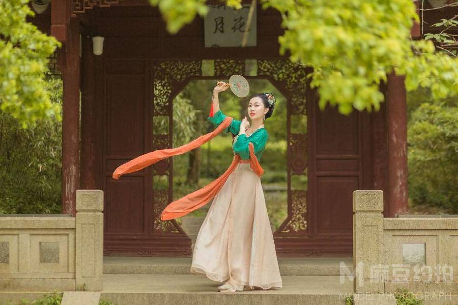 古风模特