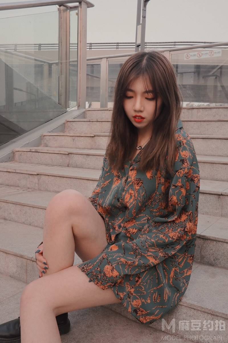情绪模特